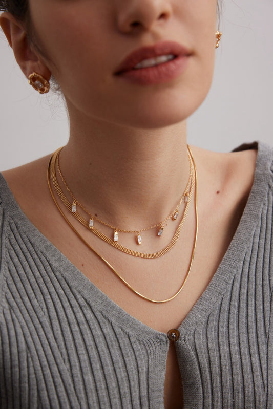 Basic Zirconia Necklace